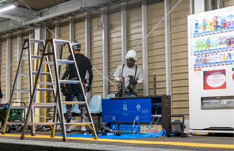 福駅（上り）　仮駅舎　駅案内看板設置